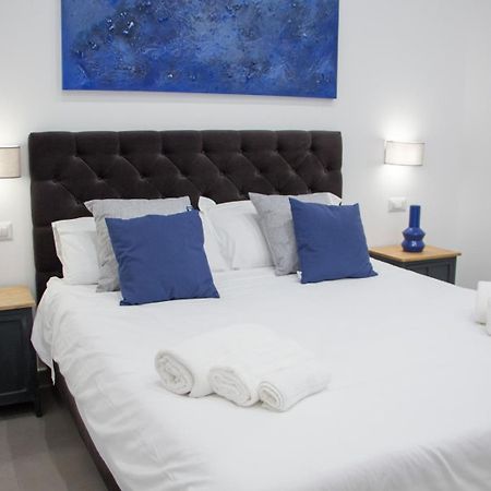 Blue Plebiscito Hotel Naples Bilik gambar